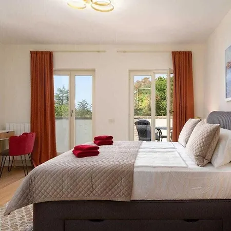 Leone Comfortable Holiday Villa