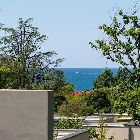 Villa Leone Comfortable Holiday