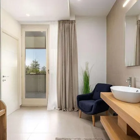 Villa Leone Comfortable Holiday