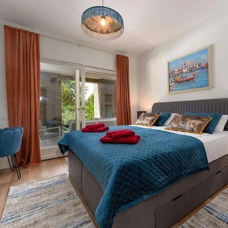 Leone Comfortable Holiday * Porec